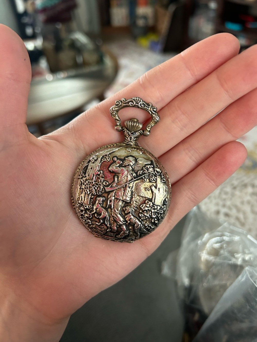 Vintage-Style Silver Pocket Watch Pendant - Ornate Hunting Scene